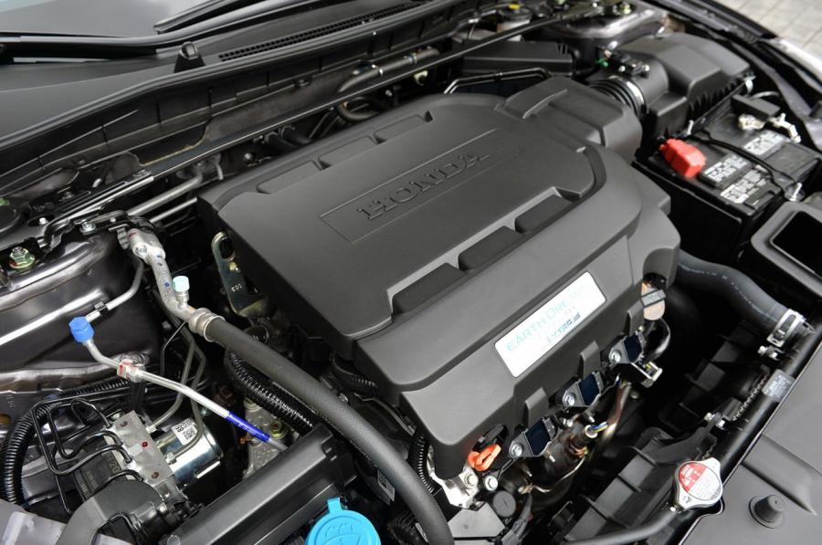 Honda Accord V6 Touring 2014 года  (фото 12 из 42)